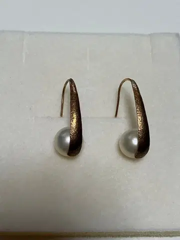 츠츠미 진주 훅 귀걸이 10K