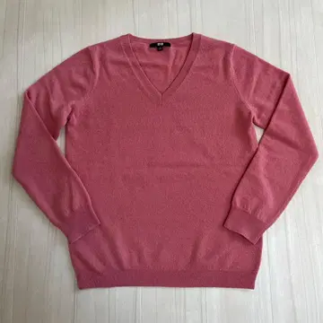 유니클로 캐시미어 V넥 긴팔 니트 스웨터 L 핑크