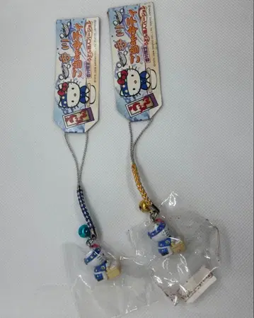 지역 한정 키티 카가와 한정 코스튬 키링 2종 세트