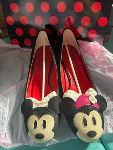 디즈니 미키 미니 다이애나 펌프스 미사용 새상품 24.5cm
