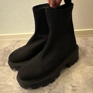 [ 인기 ] ZARA 통굽 숏부츠 38