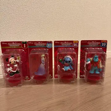 디즈니 크리스마스 오너먼트 2025 피규어 세트