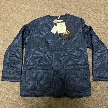 새상품 arkley with zip 34 네이비 퀼팅