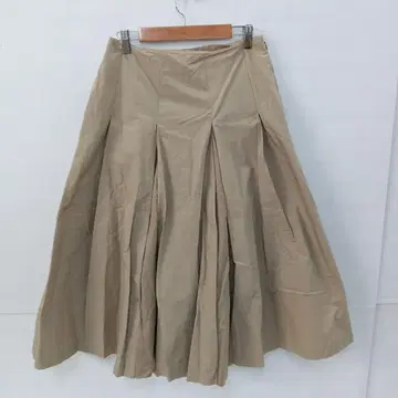 11.17 S327 마가렛호웰 플레어 스커트 베이지