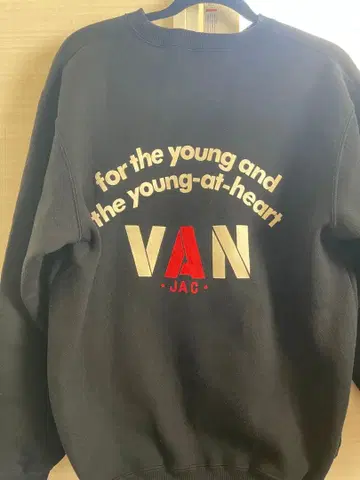 VAN 블랙 맨투맨 L
