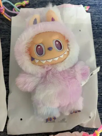 [정품] 라부부 Labubu 에너지 LUCK 보라색 퍼플