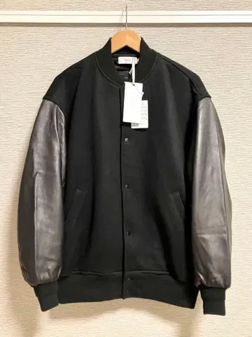 23AW 그라프 페이퍼 라이트 멜톤 바시티 자켓 자켓