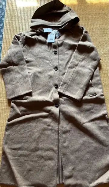 후드 부착 베이지 롱 코트 M 사이즈