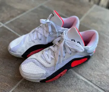 조던 스니커즈 화이트/블랙/오렌지 29cm