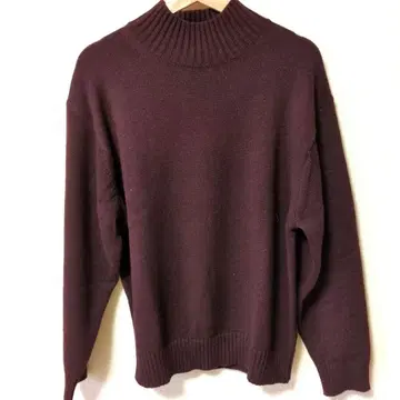 유니클로 로우 게이지 하이넥 스웨터, 와인