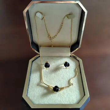 블랙 로즈 모티브 목걸이와 귀찌 세트 고스로리 패션