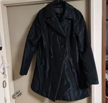 theory 블랙 다운 자켓