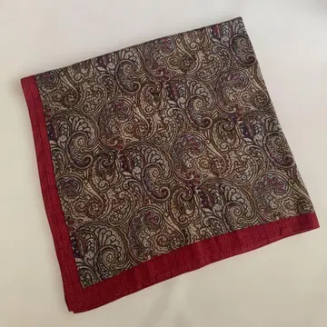 미사용 대형 스톨 스카프 페이즐리 패턴 레드 실크 30%