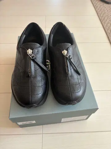 OAO SUNLIGHT CORE (Black x Black)