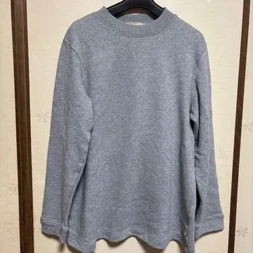 그레이 긴팔 맨투맨 트레이닝복