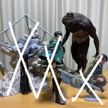 제일복권 진격의 거인 짐승의 거인 피규어