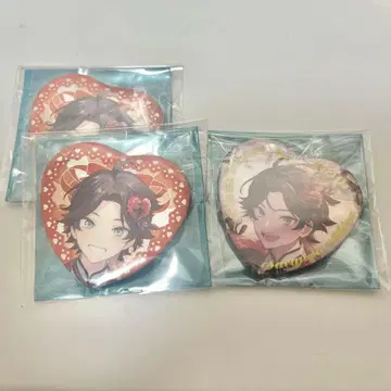 니지산지 준브라이드 사에구사 아키나 하트형 캔뱃지