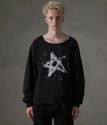 GRANCY 큐빅 그래픽 디자인 롱T