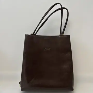 다크 브라운 가죽 숄더백