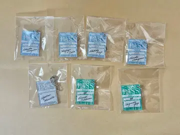 기븐 노이타미나 어패럴 내장 특전 아크릴 키링 도쿄 컴프 세트