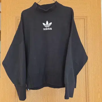 adidas 하이넥 트레이닝복 블랙