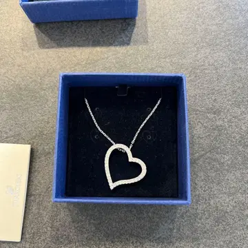 Swarovski 하트 모양 목걸이