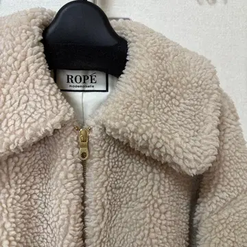 ROPE 마드모아젤 보아 자켓 베이지
