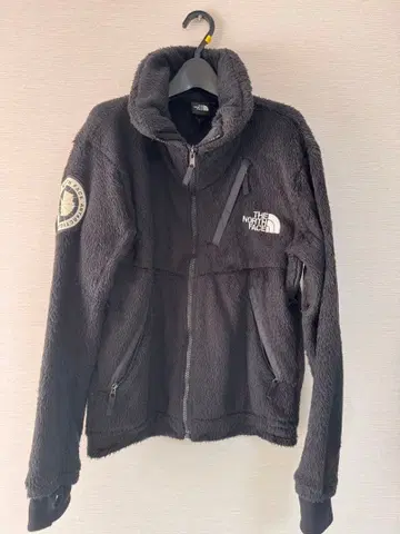THE NORTH FACE 언터크티카 버사 로프트 자켓