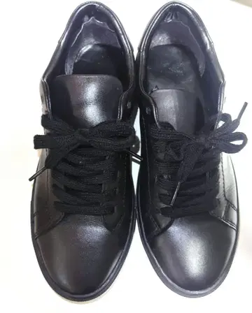 GU 리얼 가죽 스니커즈 24cm