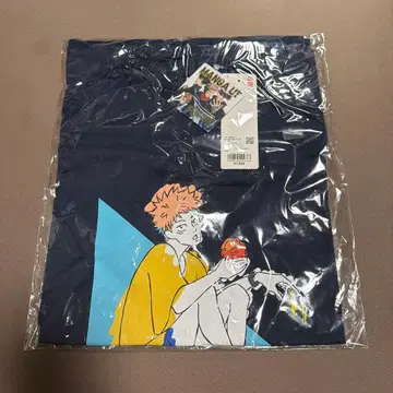 유니클로 콜라보 T셔츠 주술회전 판매 100 L 사이즈