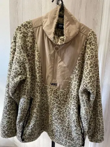 VANS 반스 플리스 자켓 레오파드 오버 사이즈