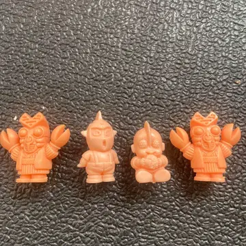 닥터 슬럼프 아라레짱 울트라맨 발탄 성인 토리야마 아키라 4점