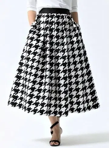 she tokyo Anna 스커트 white/black 하운드투스