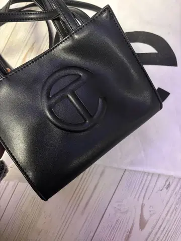 Telfar 숄더백 블랙