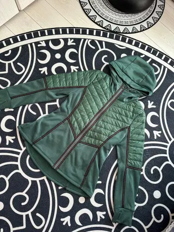 KYOKO NIGA 후드 부착 그린 점퍼