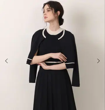 M Maglie le cassetto 바이컬러 볼레로 가디건