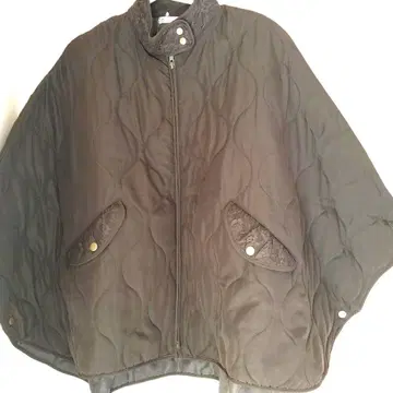 [ axesfemme ] 퀼팅 판초