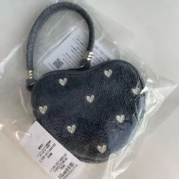 미개봉 새상품 라브러리 하트 하트형 파우치 그레이 완판템