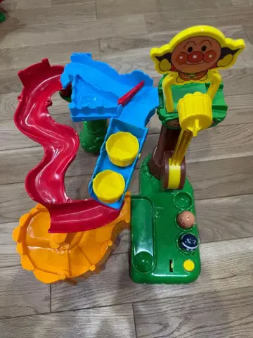 호빵맨 나아가라! 코로롱 두근두근 애슬레틱