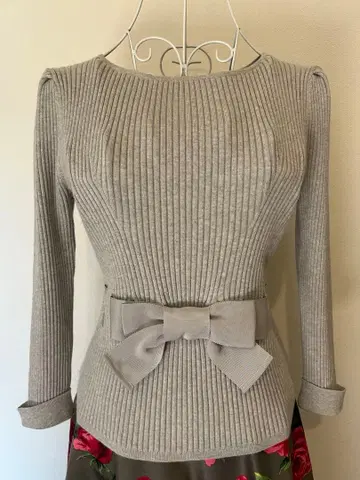엠즈 그레이시 리본 니트 7부 소매