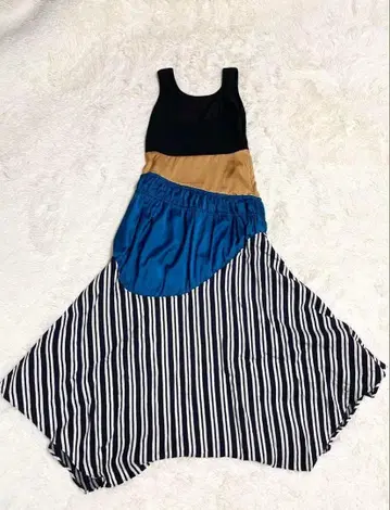 [레어] UN3D 패브릭 믹스 보더 원피스 36