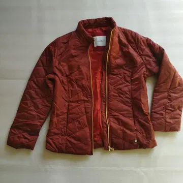 ellesse 빨간색 퀼팅 다운 자켓