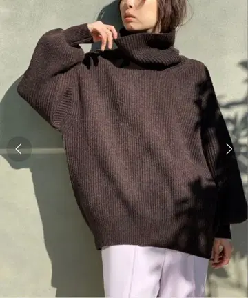 Noble 노블 5G 양 골지 빅 터틀 풀오버 브라운