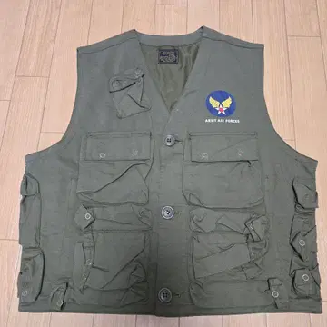 C-1 밀리터리 자켓 L 사이즈 구제 의류.