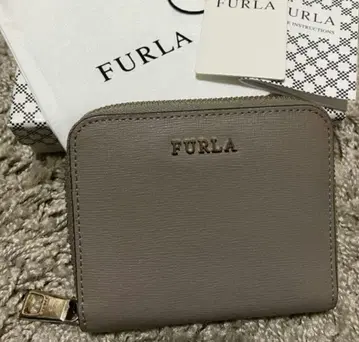 FURLA 그레이 접이식 지갑
