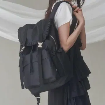 merry jenny 메리제니 프릴 백팩 블랙