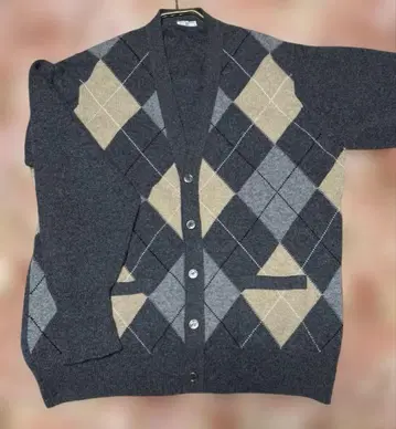 Neiman Marcus 100% 캐시미어 가디건