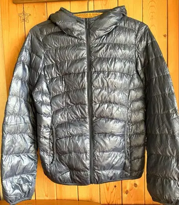 UNIQLO 후드 부착 다운 자켓 여성용 S