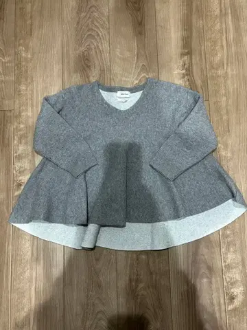 미라 오웬 울 블렌드 니트 상의