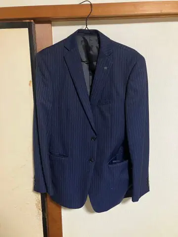 네이비 스트라이프 비즈니스 정장 3세트